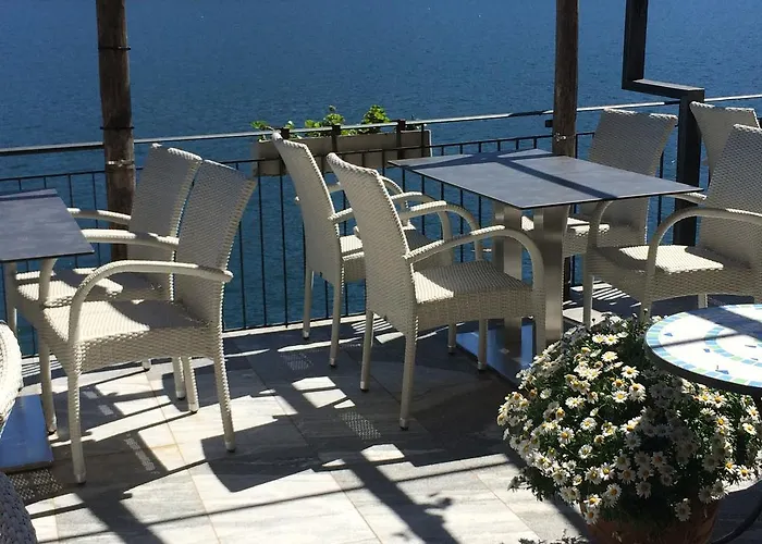 Art Ristorante Posta Al ロンコ・ソプラ・アスコナ